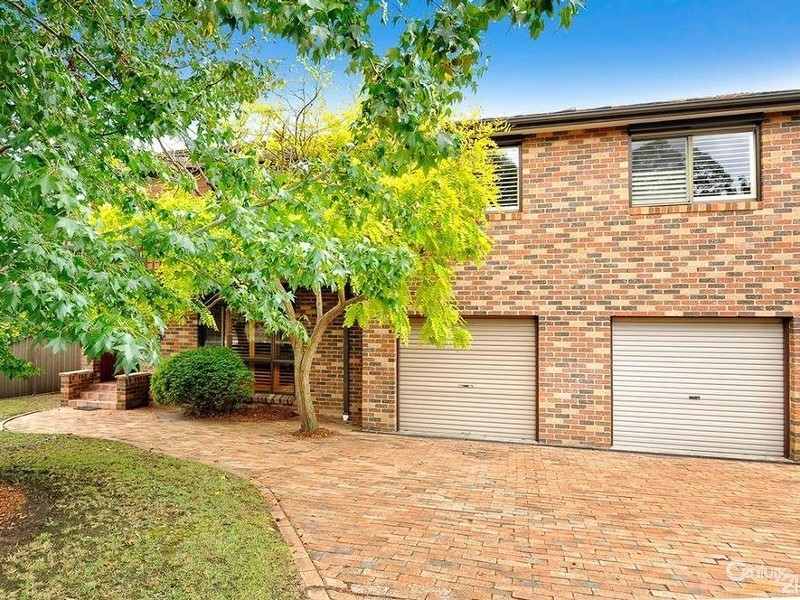 6 Kilby Place, Illawong NSW 2234