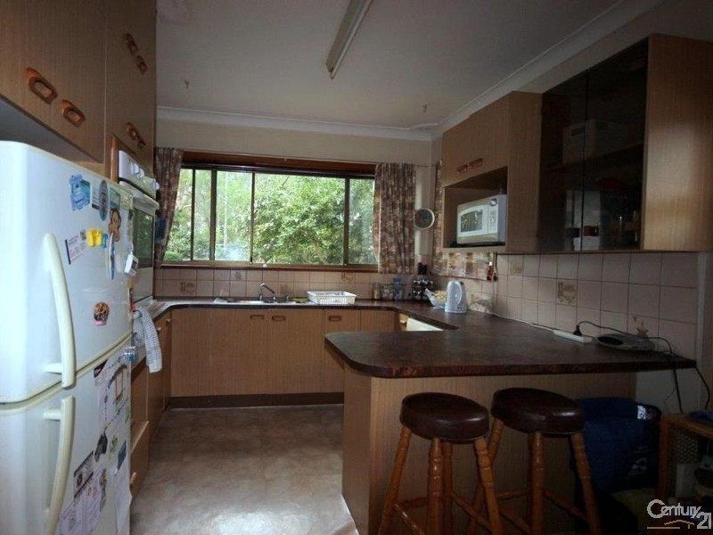 92 Bignell Street, Illawong NSW 2234