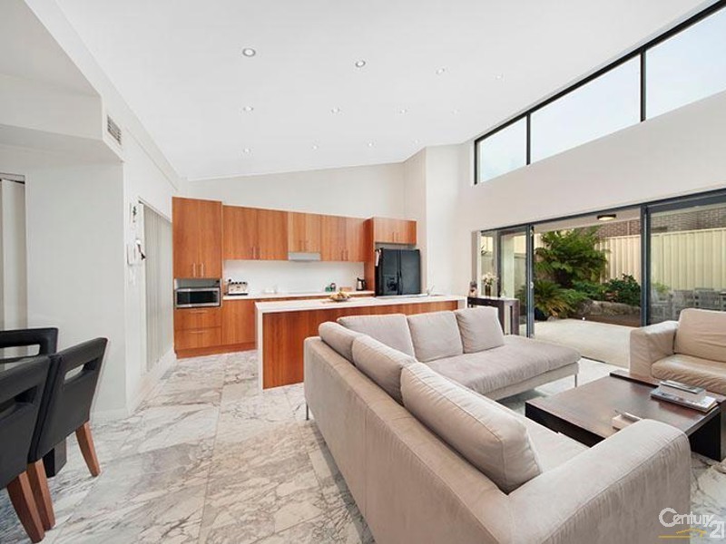 2/163 David Road, Barden Ridge NSW 2234