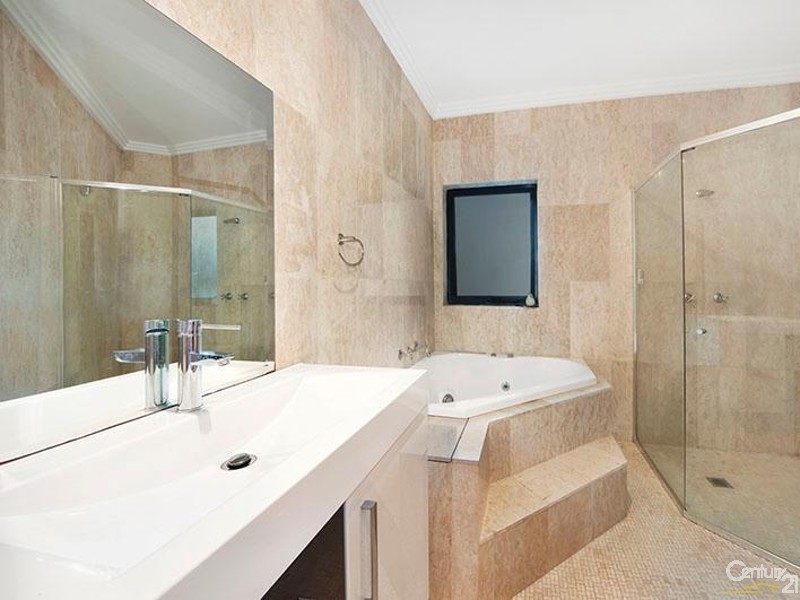 2/163 David Road, Barden Ridge NSW 2234