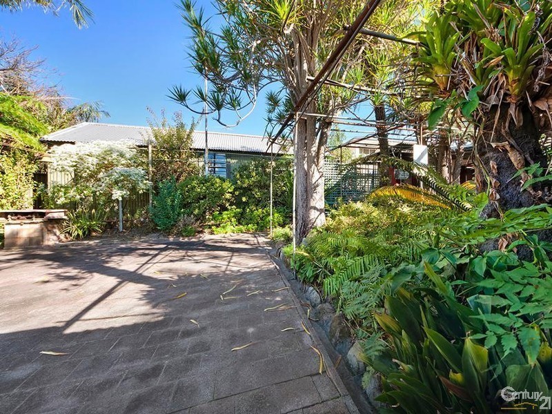 21 Inverness Avenue, Penshurst NSW 2222