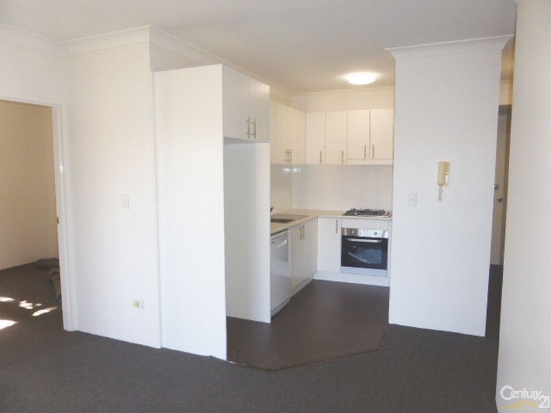 30/20 LEONAY STREET, Sutherland NSW 2232