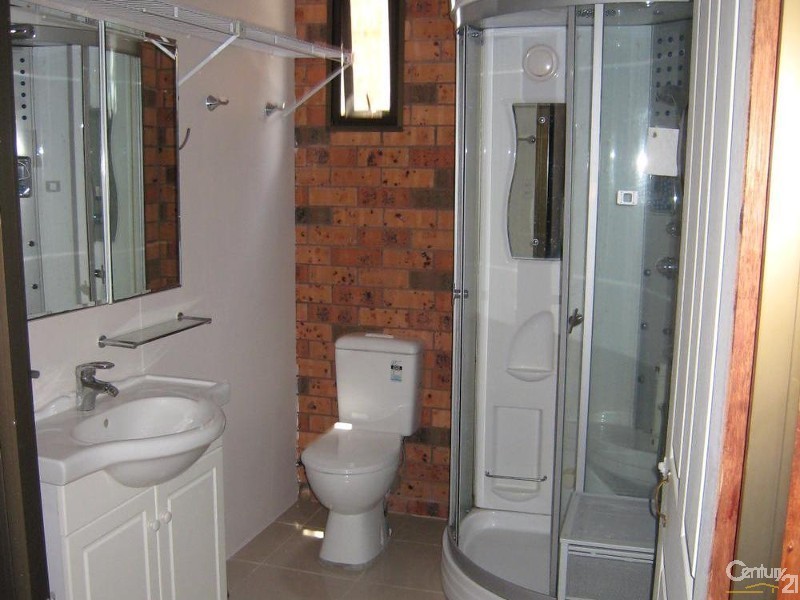 212A Fowler Road, Illawong NSW 2234