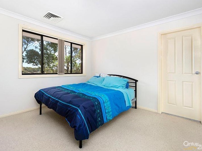 1/1-3 Bataan Close, Illawong NSW 2234