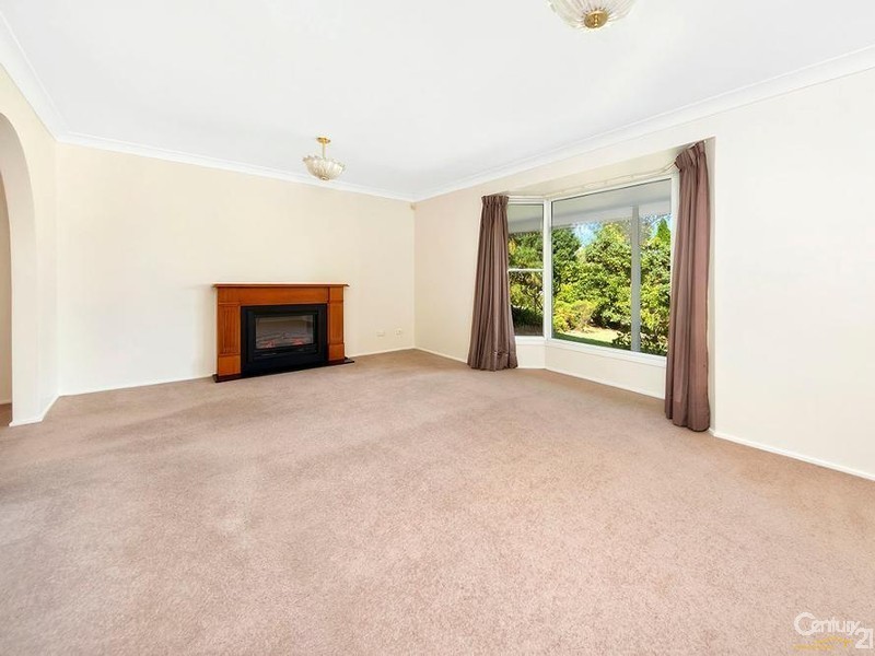 1 West Close, Illawong NSW 2234