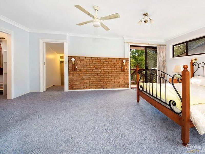 18  Angophora Place, Alfords Point NSW 2234