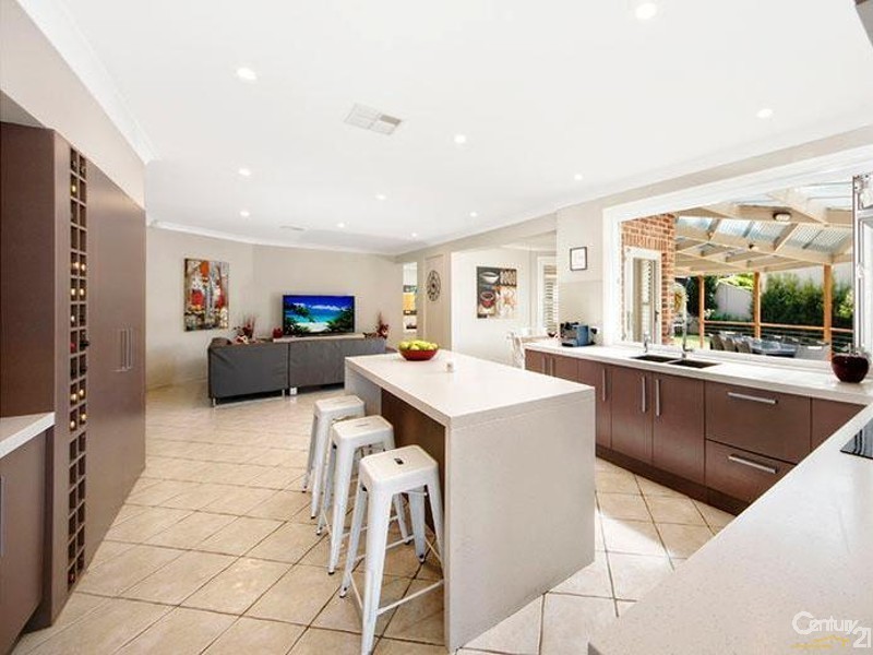 43 Lomandra Place, Alfords Point NSW 2234