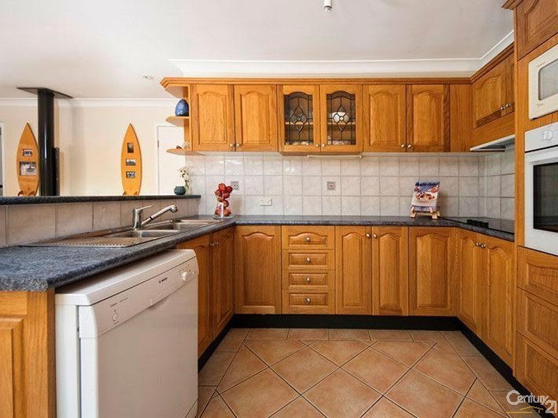 3 Silverleaf Row, Menai NSW 2234