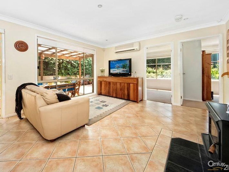 3 Silverleaf Row, Menai NSW 2234