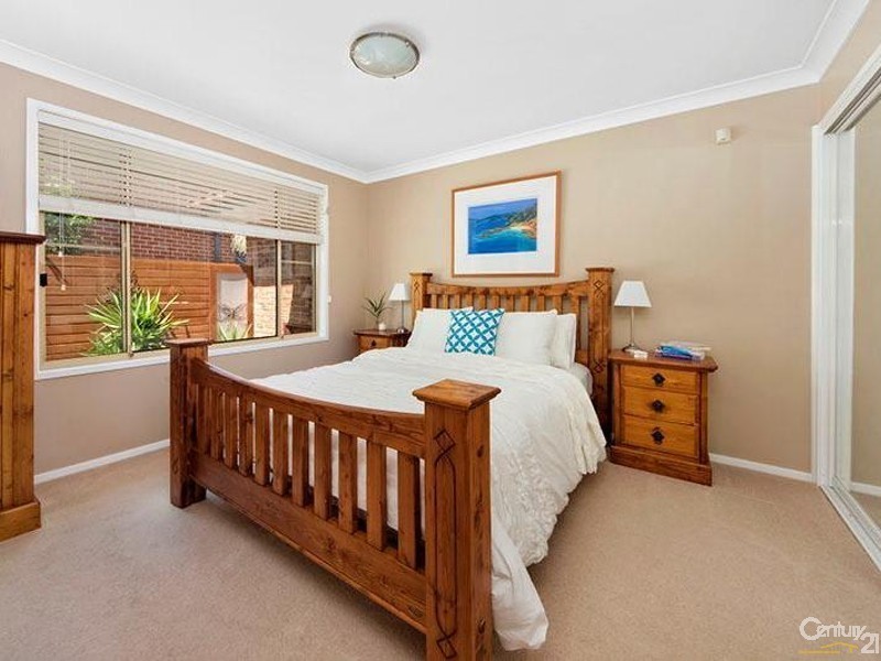 3 Silverleaf Row, Menai NSW 2234