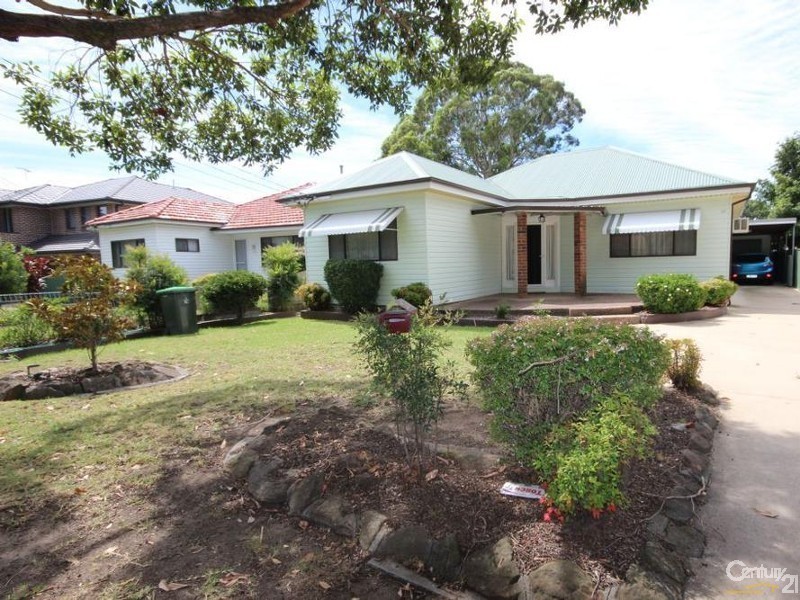 27 Anderson Avenue, Panania NSW 2213