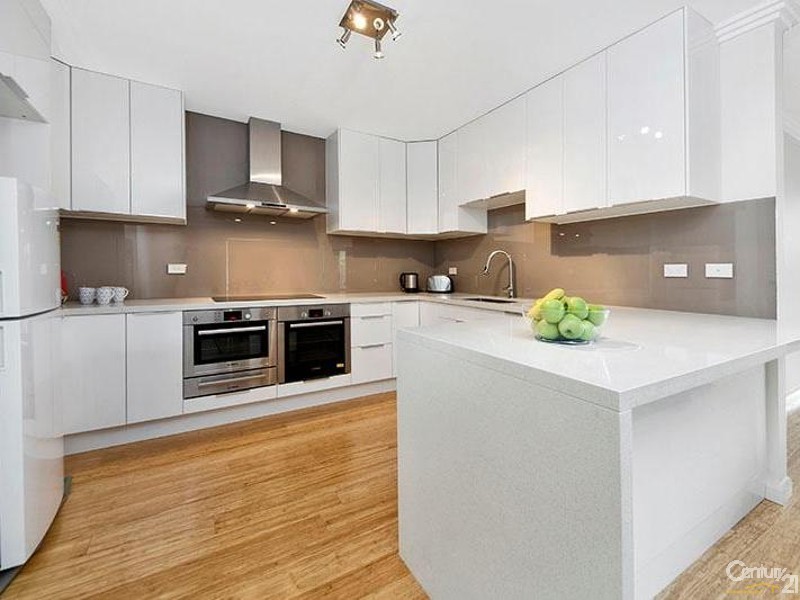 4a Quist Place, Menai NSW 2234