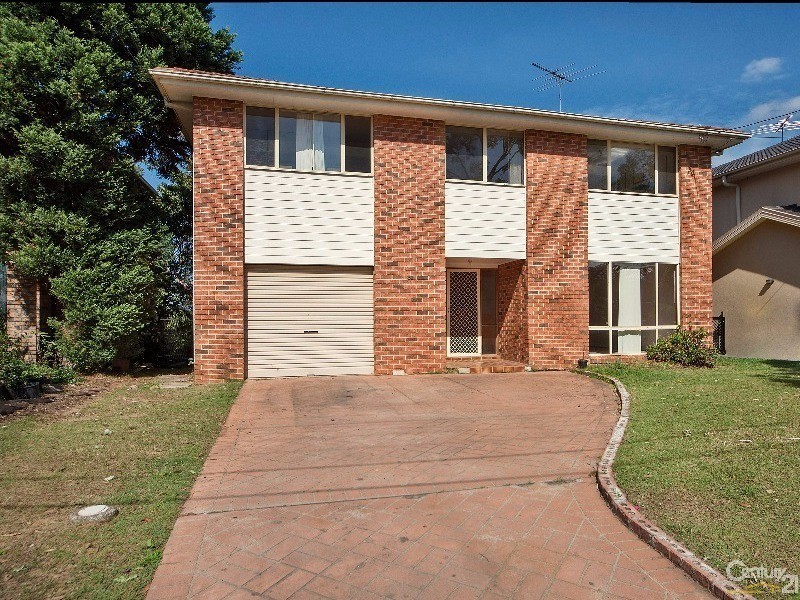 31 Sproule Road, Illawong NSW 2234