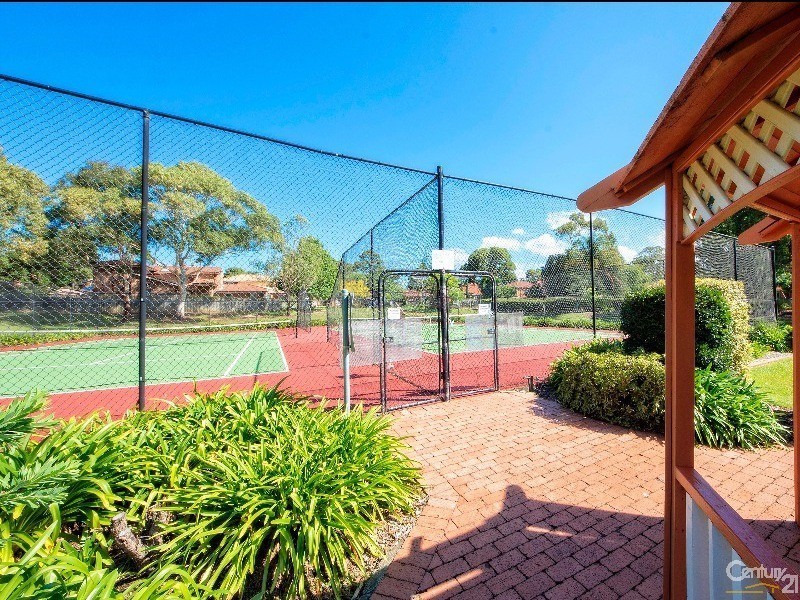 7 14 Hilloak Way, Menai NSW 2234