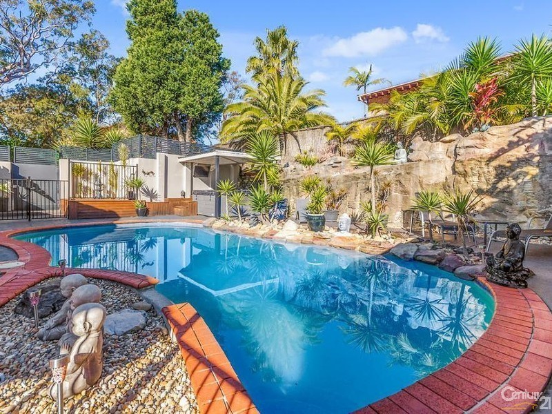 2 Downes Close, Illawong NSW 2234