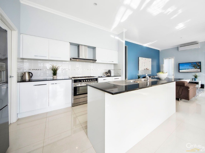 31 Monash Road, Menai NSW 2234