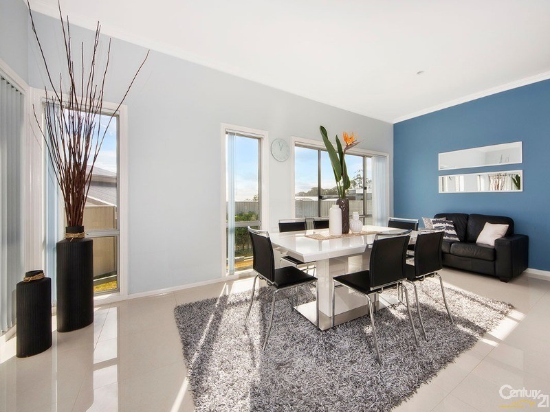 31 Monash Road, Menai NSW 2234