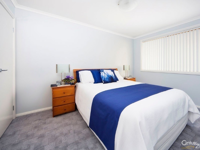 31 Monash Road, Menai NSW 2234