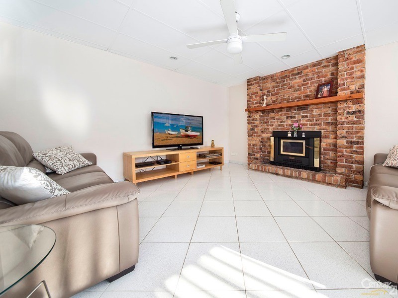 17 Royal Oak Drive, Alfords Point NSW 2234