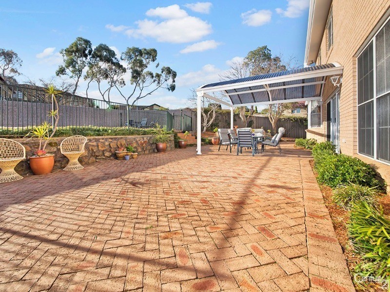 17 Royal Oak Drive, Alfords Point NSW 2234