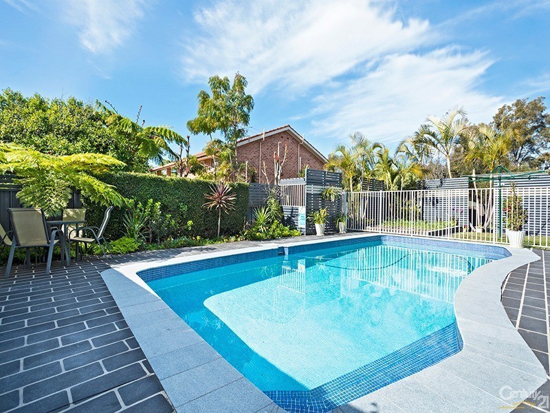 19 Wilbung Road, Illawong NSW 2234