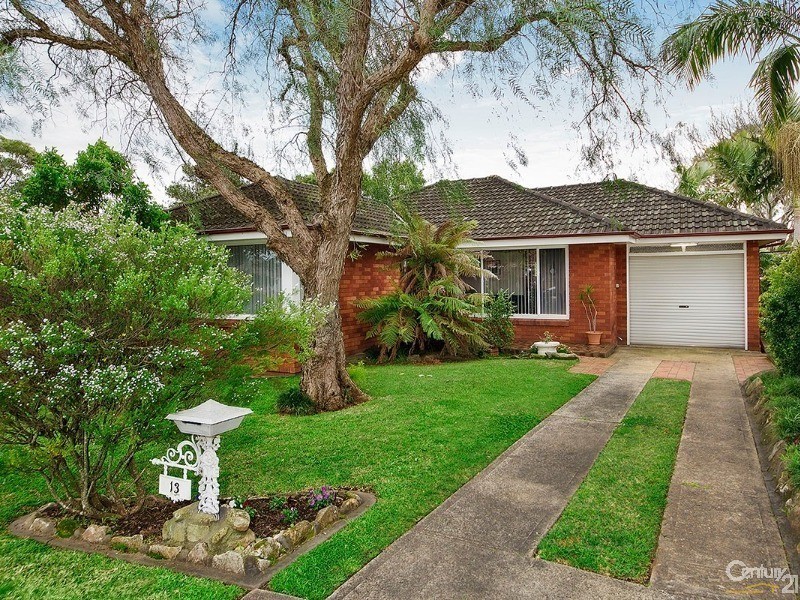 13 Waldo Crescent, Peakhurst NSW 2210