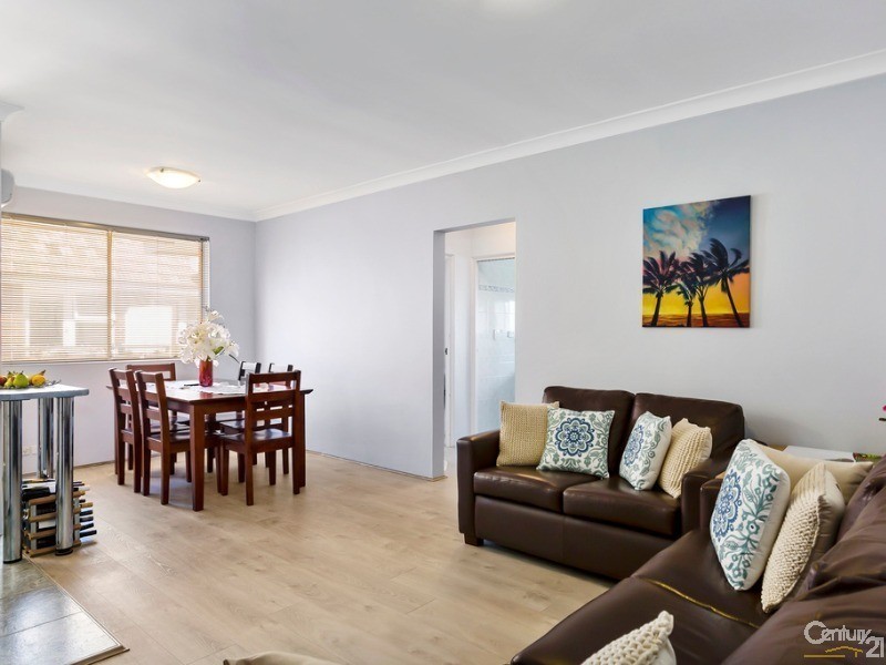 6/17 Parry Avenue, Narwee NSW 2209