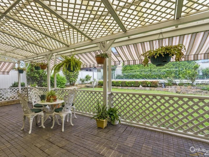 Peakhurst Heights NSW 2210