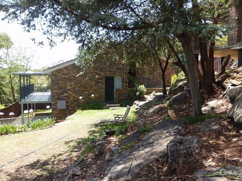 5 Belbowrie Close, Bangor NSW 2234