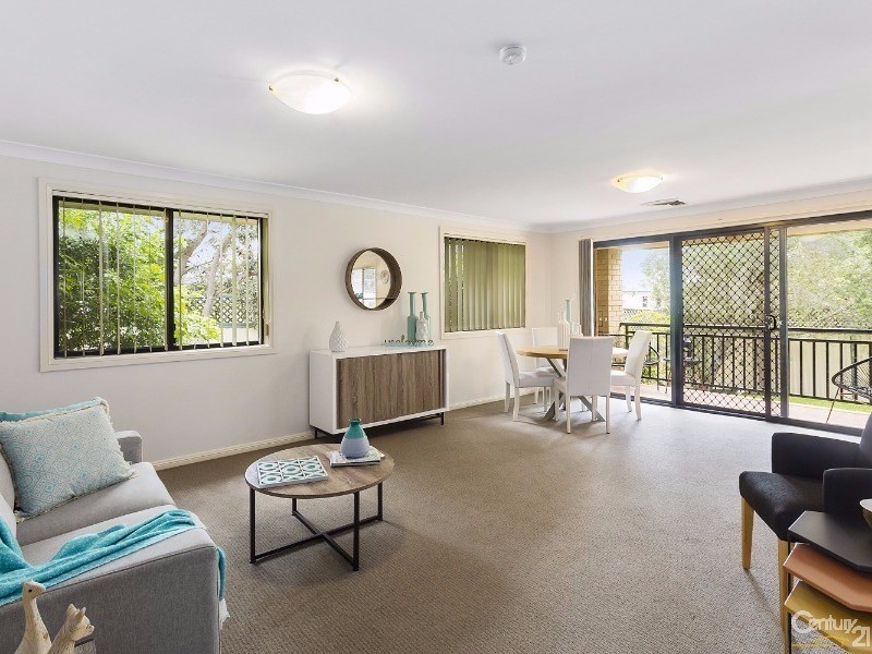 2/6-8 Bataan Close, Illawong NSW 2234