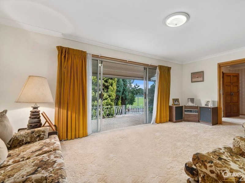 35 Pindari Road, Peakhurst Heights NSW 2210