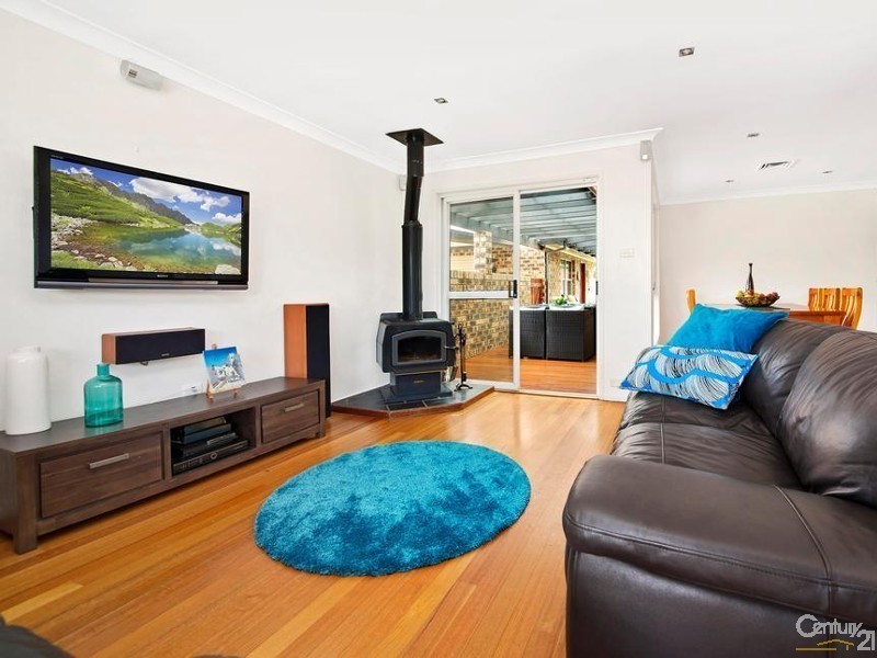 15 Reid Place, Illawong NSW 2234