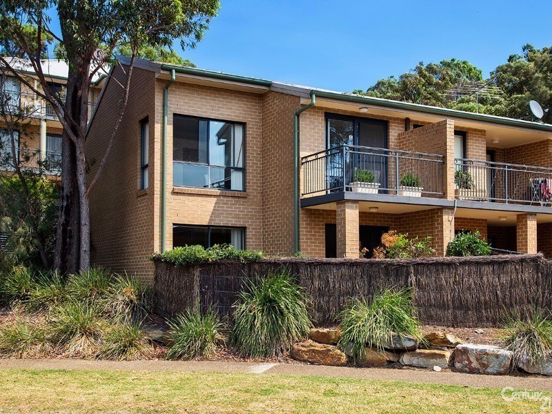 18/92-96 Allison Crescent, Menai NSW 2234