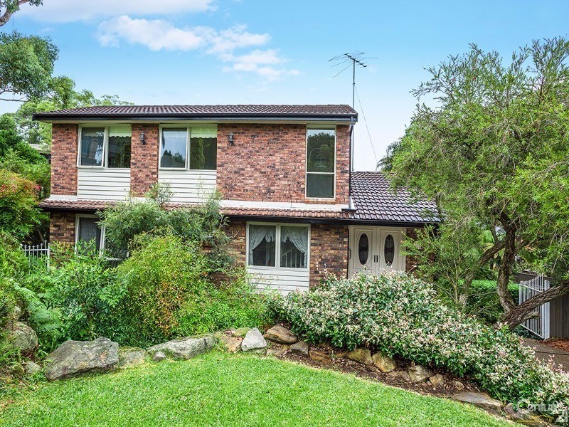 4 Huon Place, Illawong NSW 2234