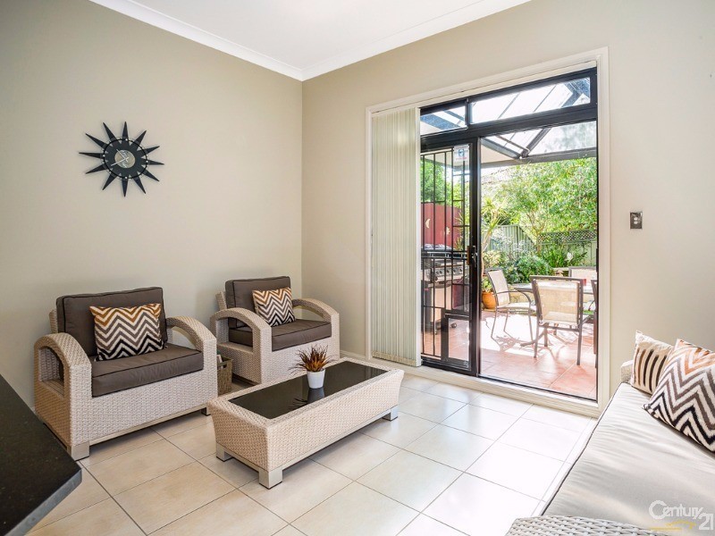 8/2135 Berry Grove, Menai NSW 2234 CENTURY 21 Realty One (Menai) Sold