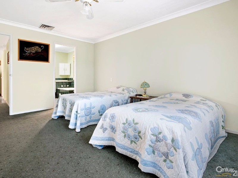 7 Sycamore Grove, Menai NSW 2234