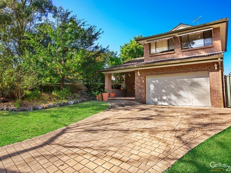 24 Hall Drive, Menai NSW 2234