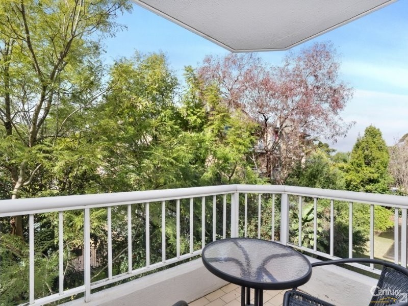 6/7 Mead Drive, Chipping Norton NSW 2170