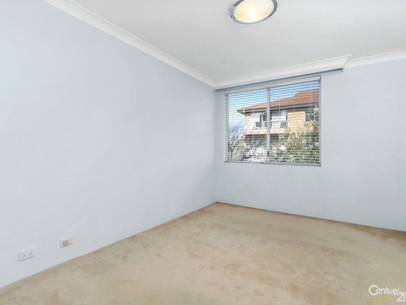 6/7 Mead Drive, Chipping Norton NSW 2170