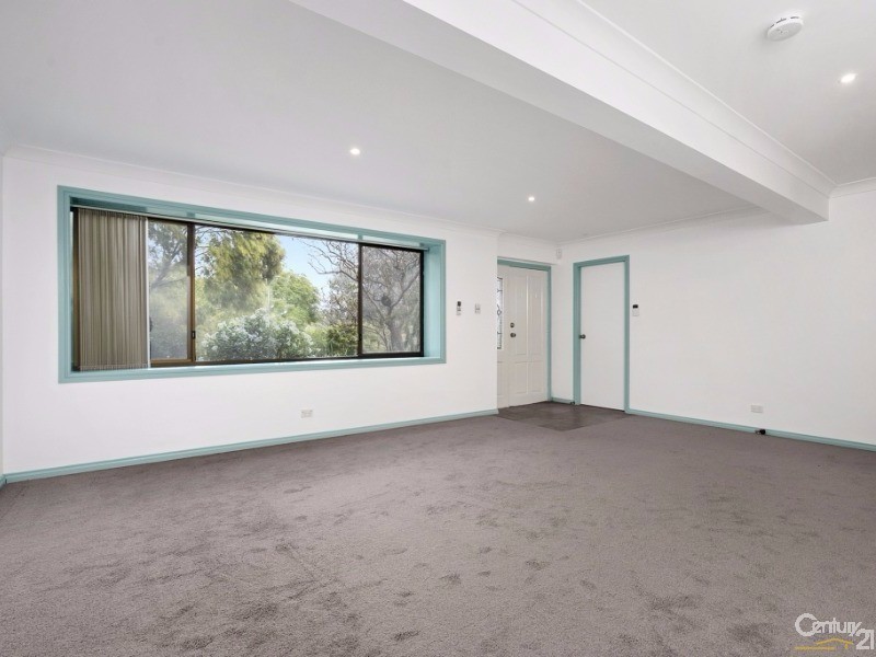 11 Yates Road, Bangor NSW 2234