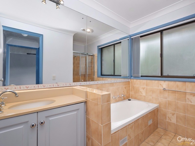 11 Yates Road, Bangor NSW 2234