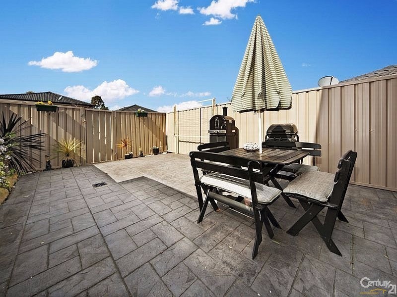 6/54 Osprey Drive, Illawong NSW 2234