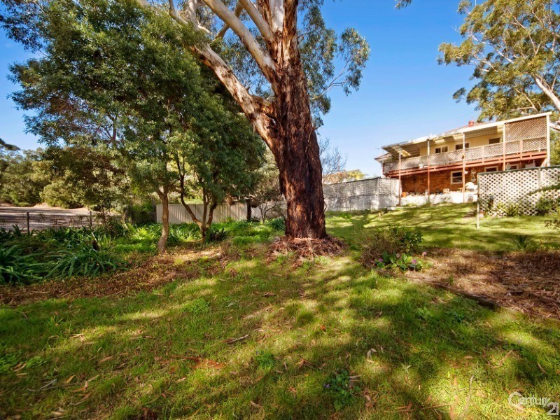 28 Allwood Crescent, Lugarno NSW 2210