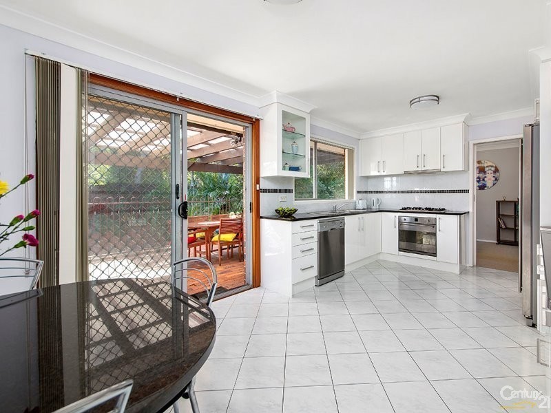 5 Kilborn Place, Menai NSW 2234