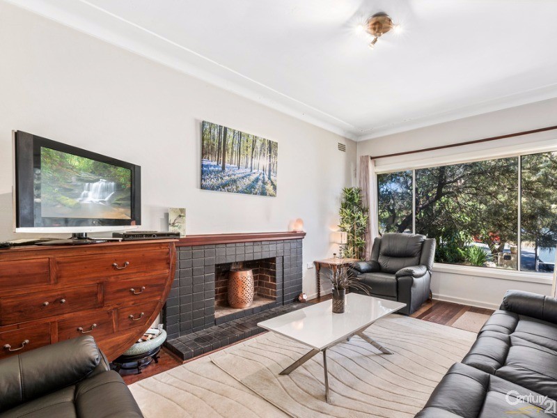 22 Baralga Crescent, Riverwood NSW 2210