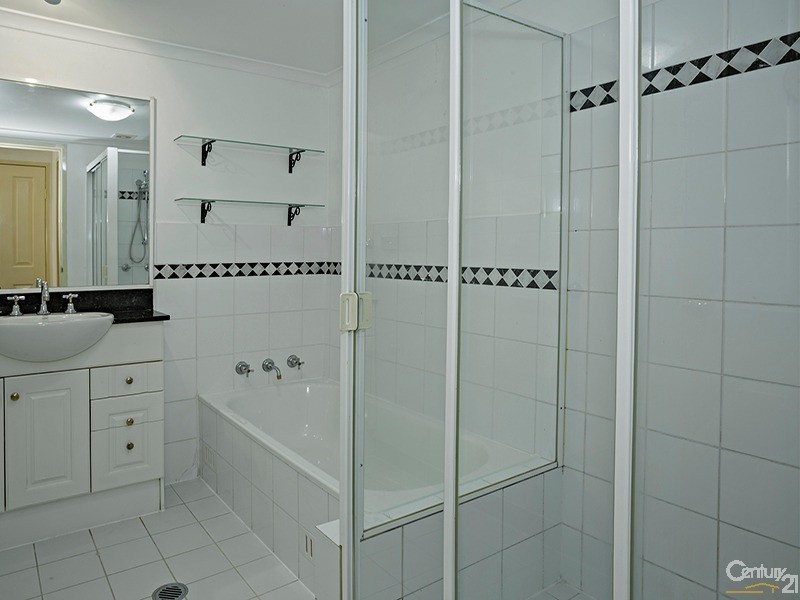 F13/6 Schofield Place, Menai NSW 2234