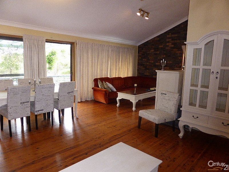 5 Belbowrie Close, Bangor NSW 2234