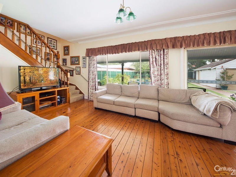 14 Harford Avenue, East Hills NSW 2213