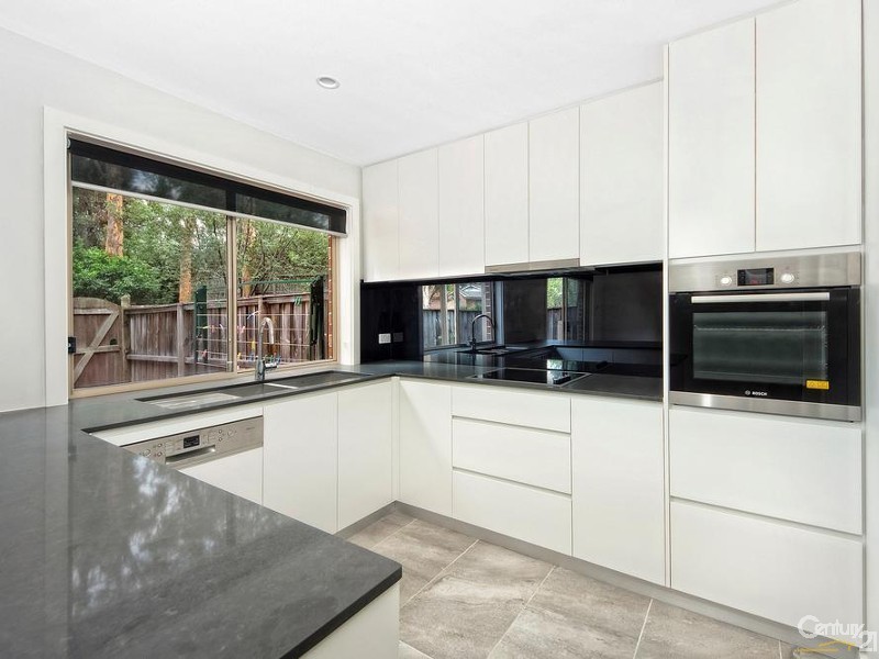 18/1 MacMahon  Place, Menai NSW 2234