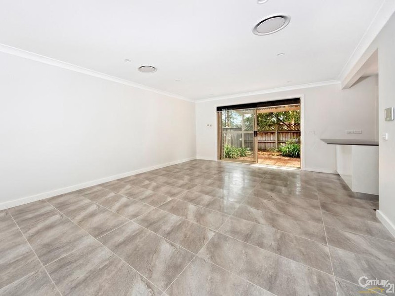18/1 MacMahon  Place, Menai NSW 2234
